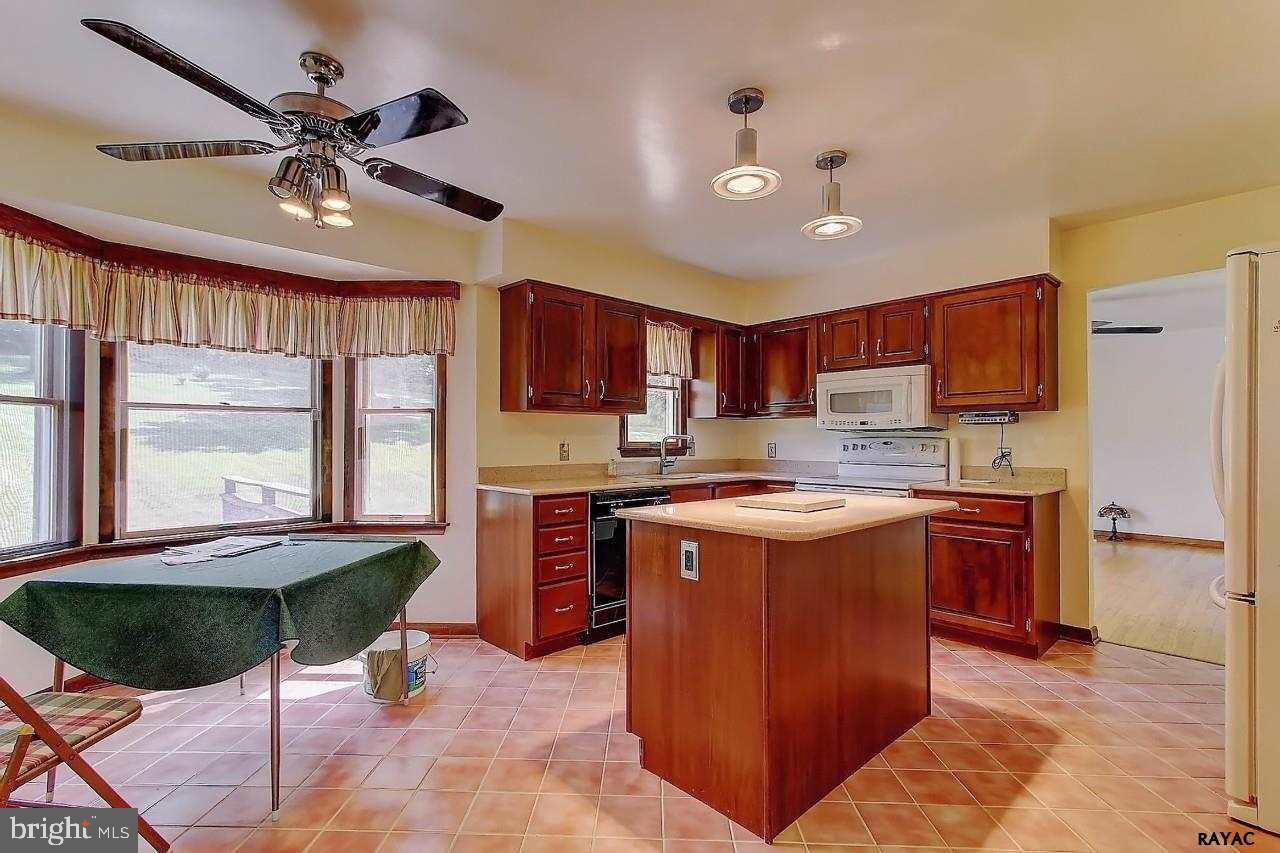 13186 Line Road New Freedom, PA 17349 - Photo 10 of 27 Gallery Image 10