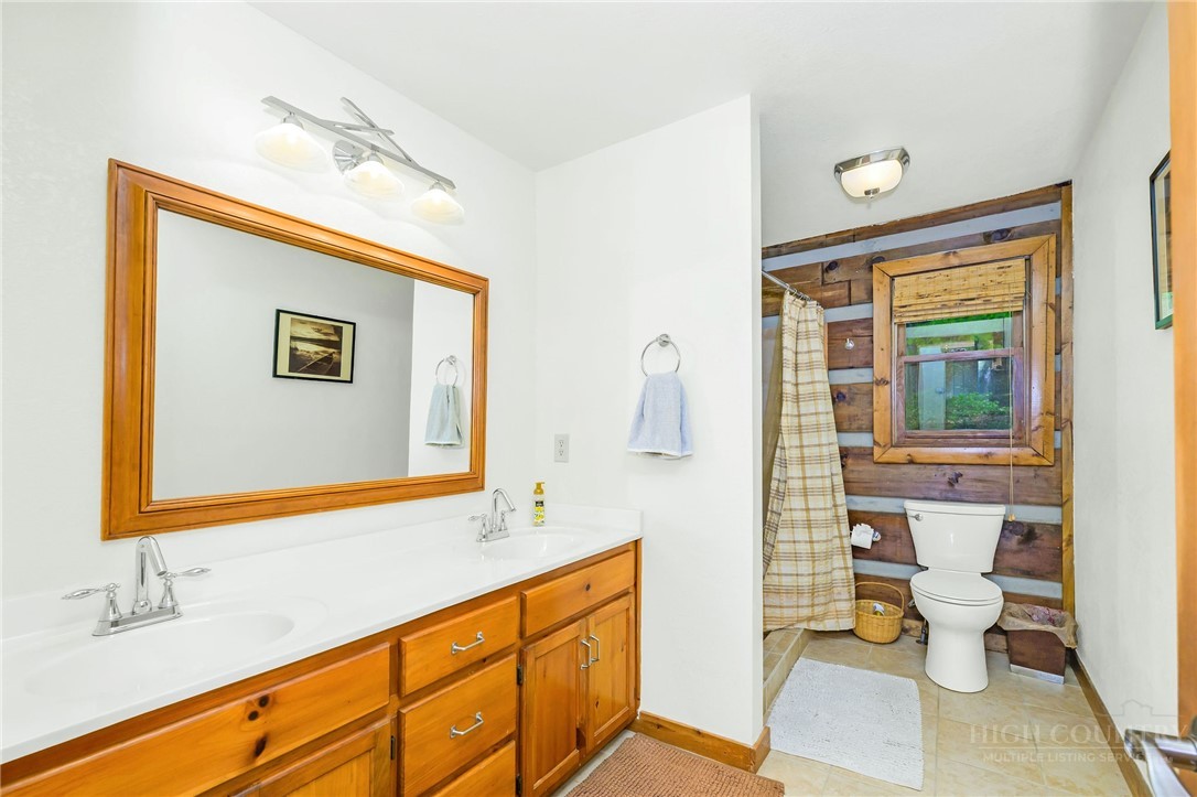 214 Deer Ridge Road Crumpler, NC 28617 - Photo 19 of 40