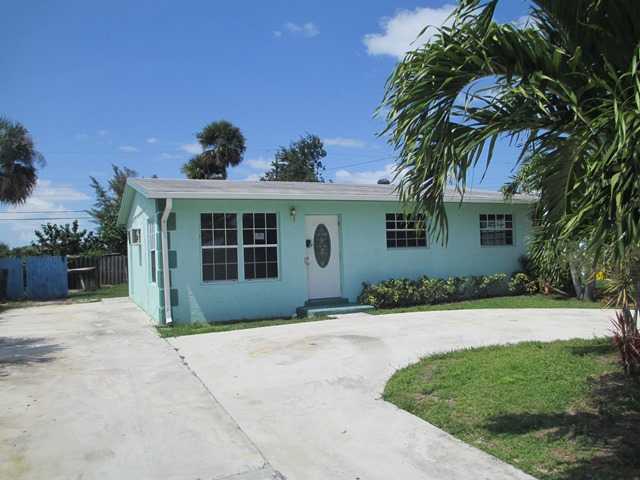 1640 West 34th Street Riviera Beach, FL 33404 - Photo 1 of 9 Primary Photo