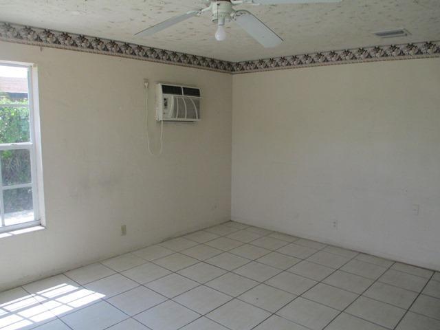 1640 West 34th Street Riviera Beach, FL 33404 - Photo 4 of 9 Additional Photo