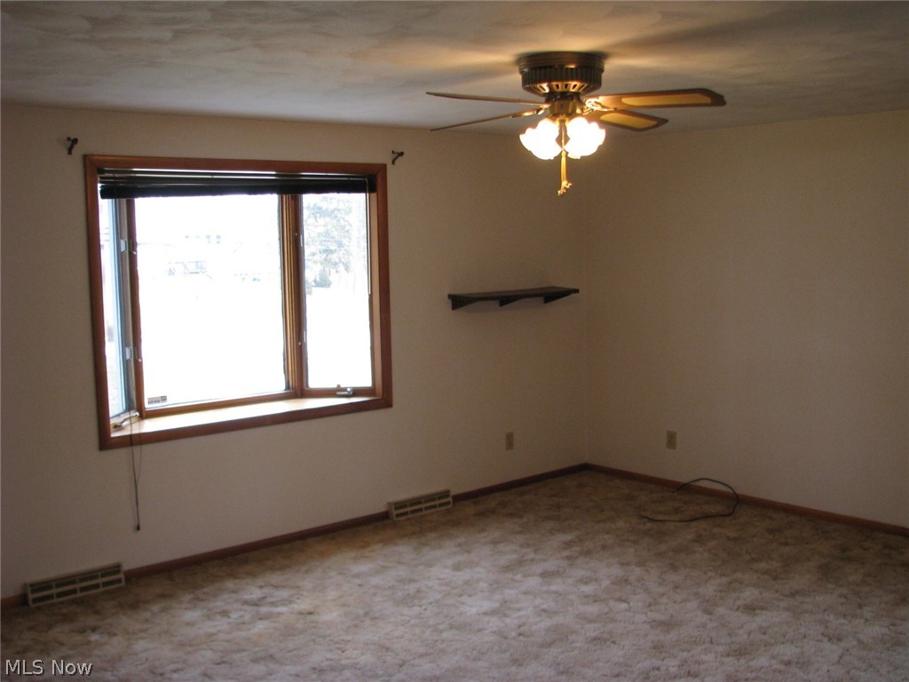 37230 Bainbridge Road Solon, OH 44139 - Photo 15 of 31 Gallery Image 15