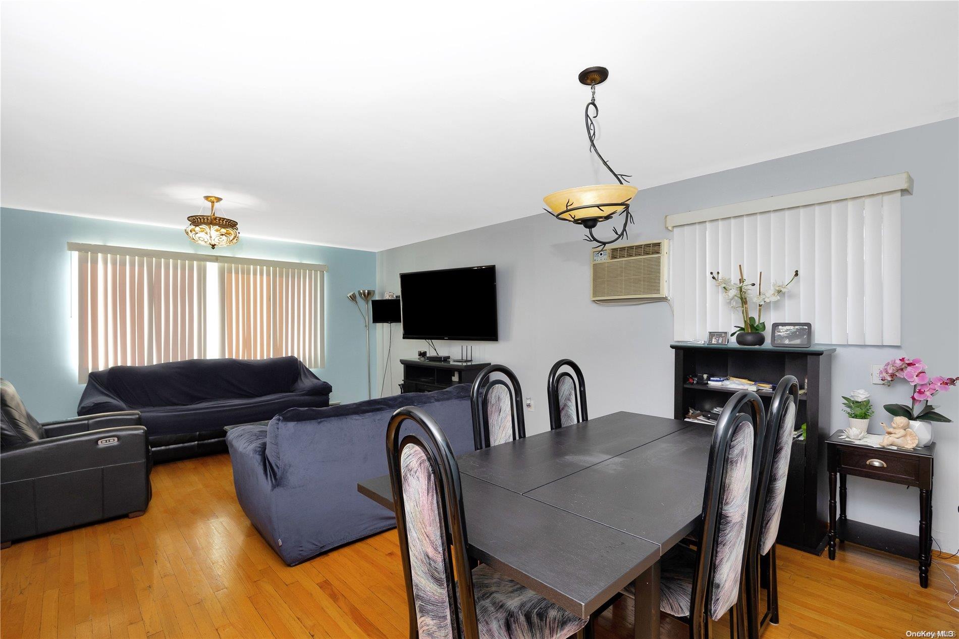 235-15 148th Road Queens, NY 11422 - Photo 22 of 32