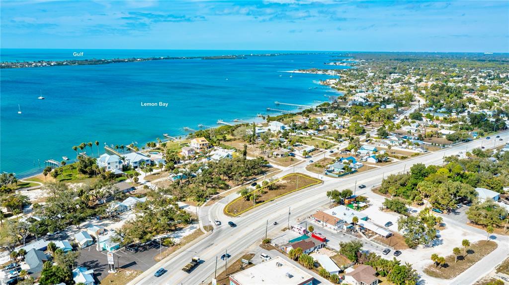 800 South McCall Road Englewood, FL 34223 - Photo 4 of 15 a view of an ocean