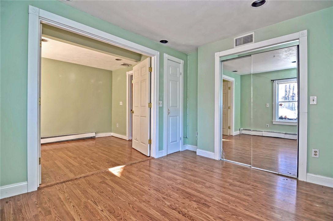 51 Clifford Street Pawtucket, RI 02860 - Photo 7 of 27