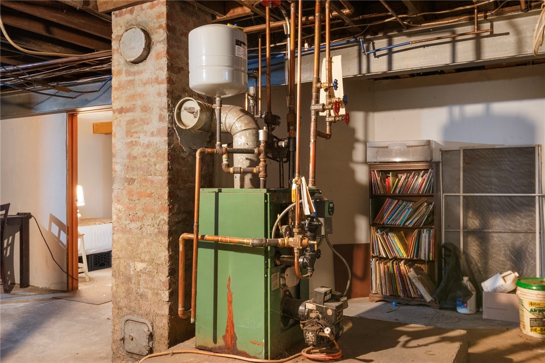 304 Getchell Avenue Woonsocket, RI 02895 - Photo 22 of 28