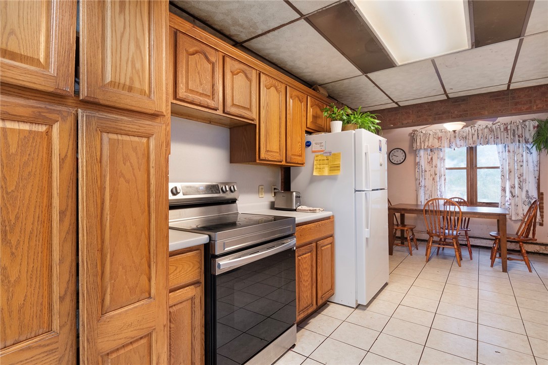 304 Getchell Avenue Woonsocket, RI 02895 - Photo 7 of 28