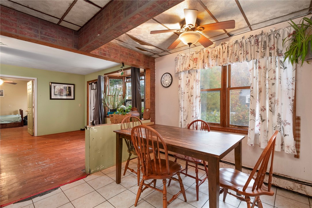 304 Getchell Avenue Woonsocket, RI 02895 - Photo 8 of 28