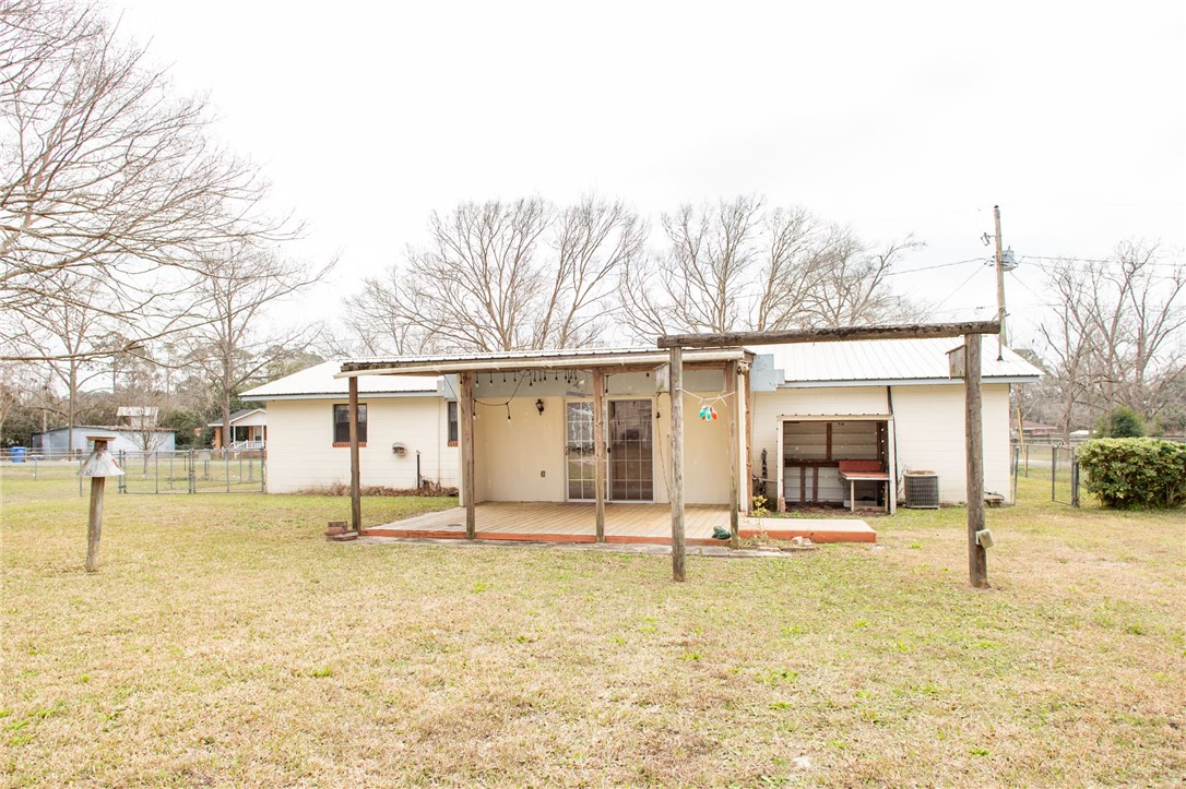 2836 Evergreen Road Waycross, GA 31503 - Photo 8 of 29