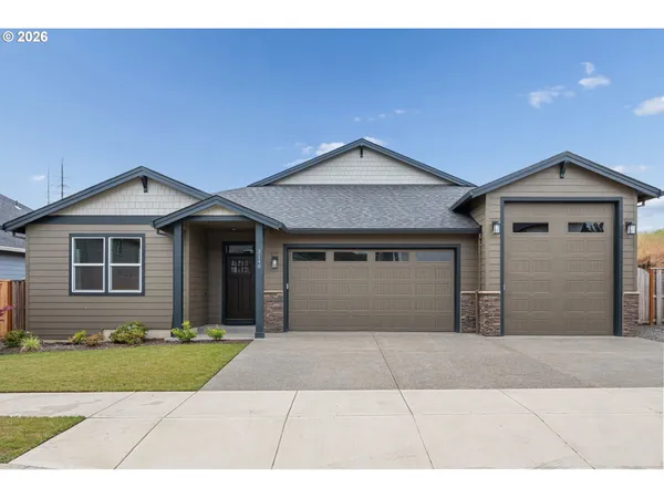 $620,000 | 3146 Northeast Sampson Avenue, Estacada, OR 97023