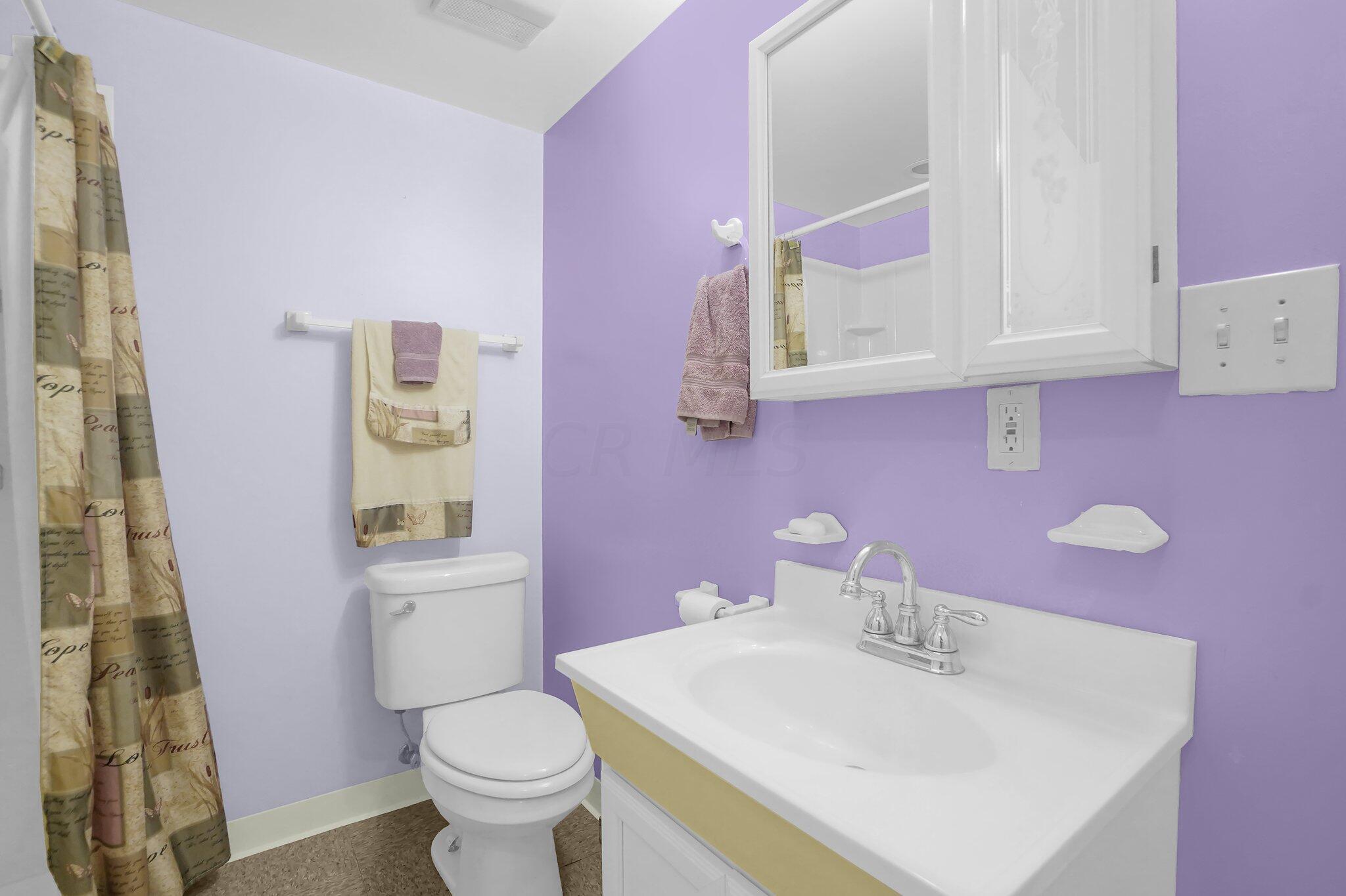 4451 Errington Road Columbus, OH 43227 - Photo 25 of 30 25-web-or-mls-4451-errington-rd