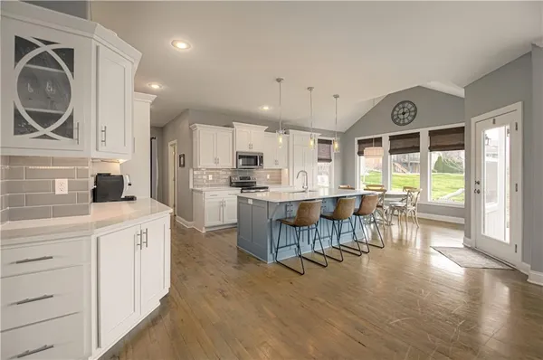 $615,000 | 8909 Northeast 95th Court, Kansas City, MO 64157