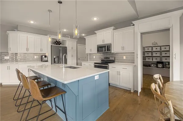 $615,000 | 8909 Northeast 95th Court, Kansas City, MO 64157