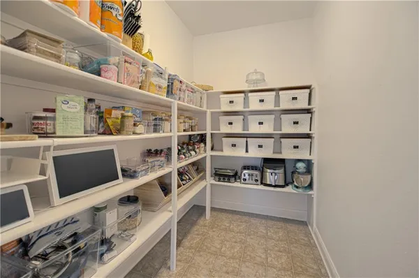 $615,000 | 8909 Northeast 95th Court, Kansas City, MO 64157