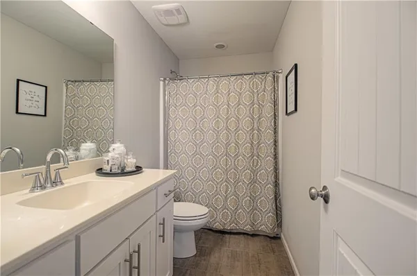 $615,000 | 8909 Northeast 95th Court, Kansas City, MO 64157
