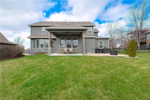 $615,000 | 8909 Northeast 95th Court, Kansas City, MO 64157