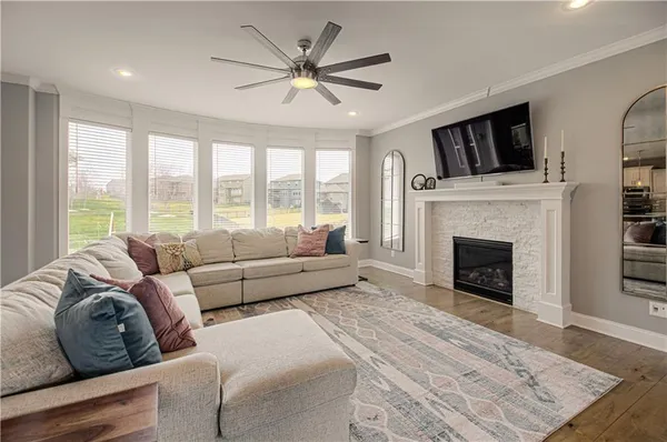$615,000 | 8909 Northeast 95th Court, Kansas City, MO 64157