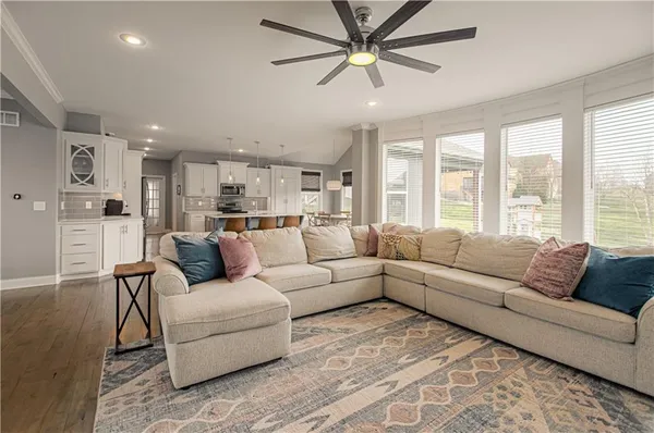 $615,000 | 8909 Northeast 95th Court, Kansas City, MO 64157