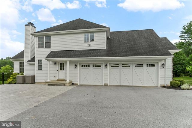 $1,750,000 | 203 Geist View Circle, Media, PA 19063