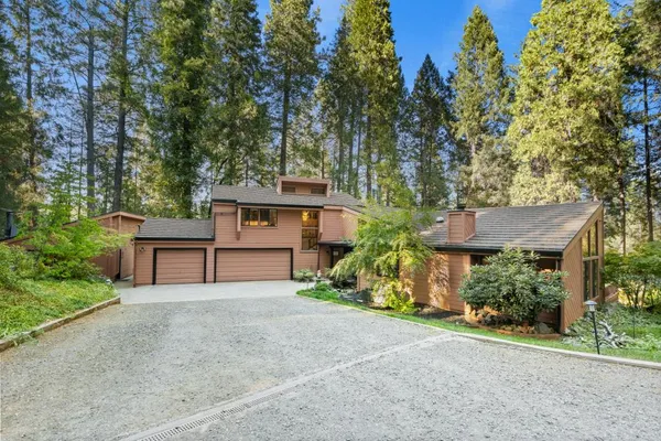 $830,000 | 13011 Admiral Lane, Grass Valley, CA 95945