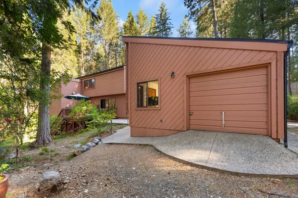 $830,000 | 13011 Admiral Lane, Grass Valley, CA 95945