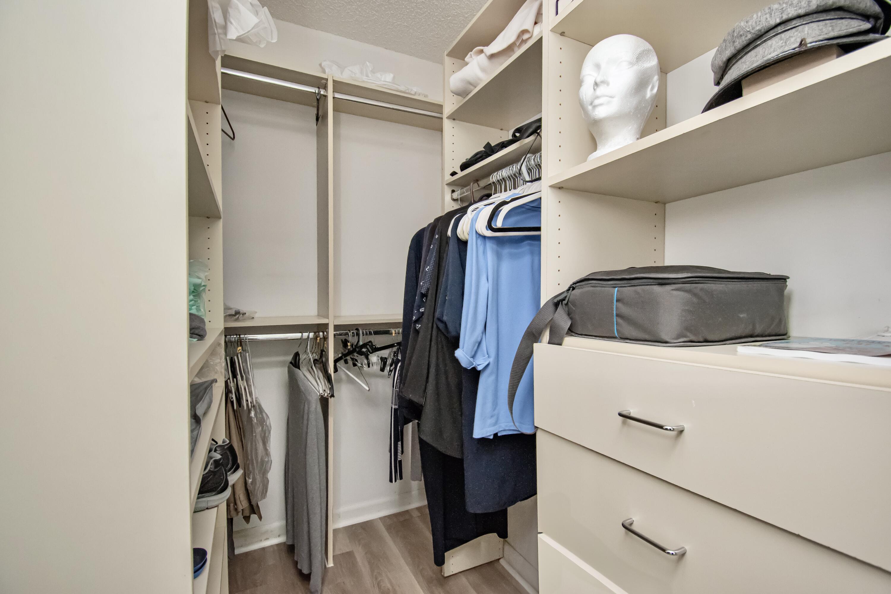 2085 Wolverton East, Unit 2085 Boca Raton, FL 33434 - Photo 16 of 28 39B9E8CA-0FCD-41DC-9F60-56666A12ECC6