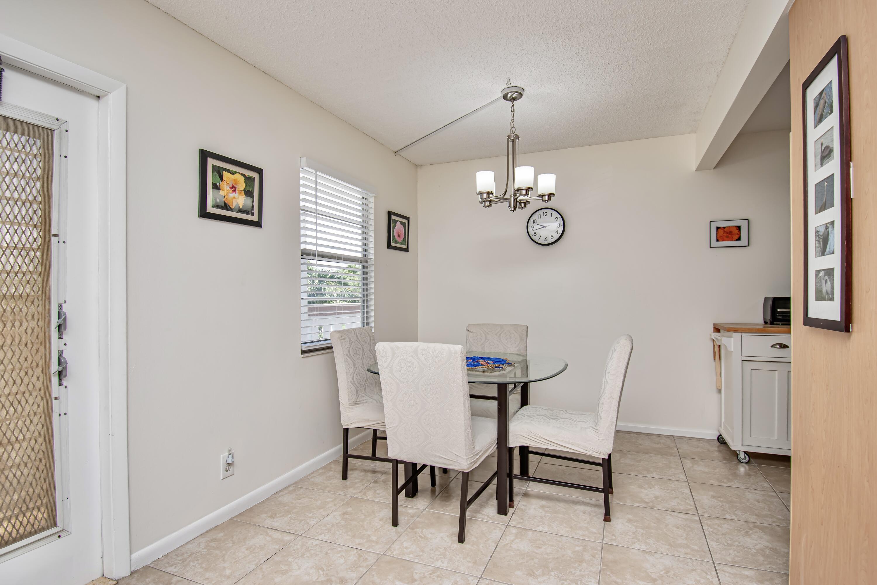 2085 Wolverton East, Unit 2085 Boca Raton, FL 33434 - Photo 8 of 28 3006DC02-D42B-4D58-84A6-94301F3D715A