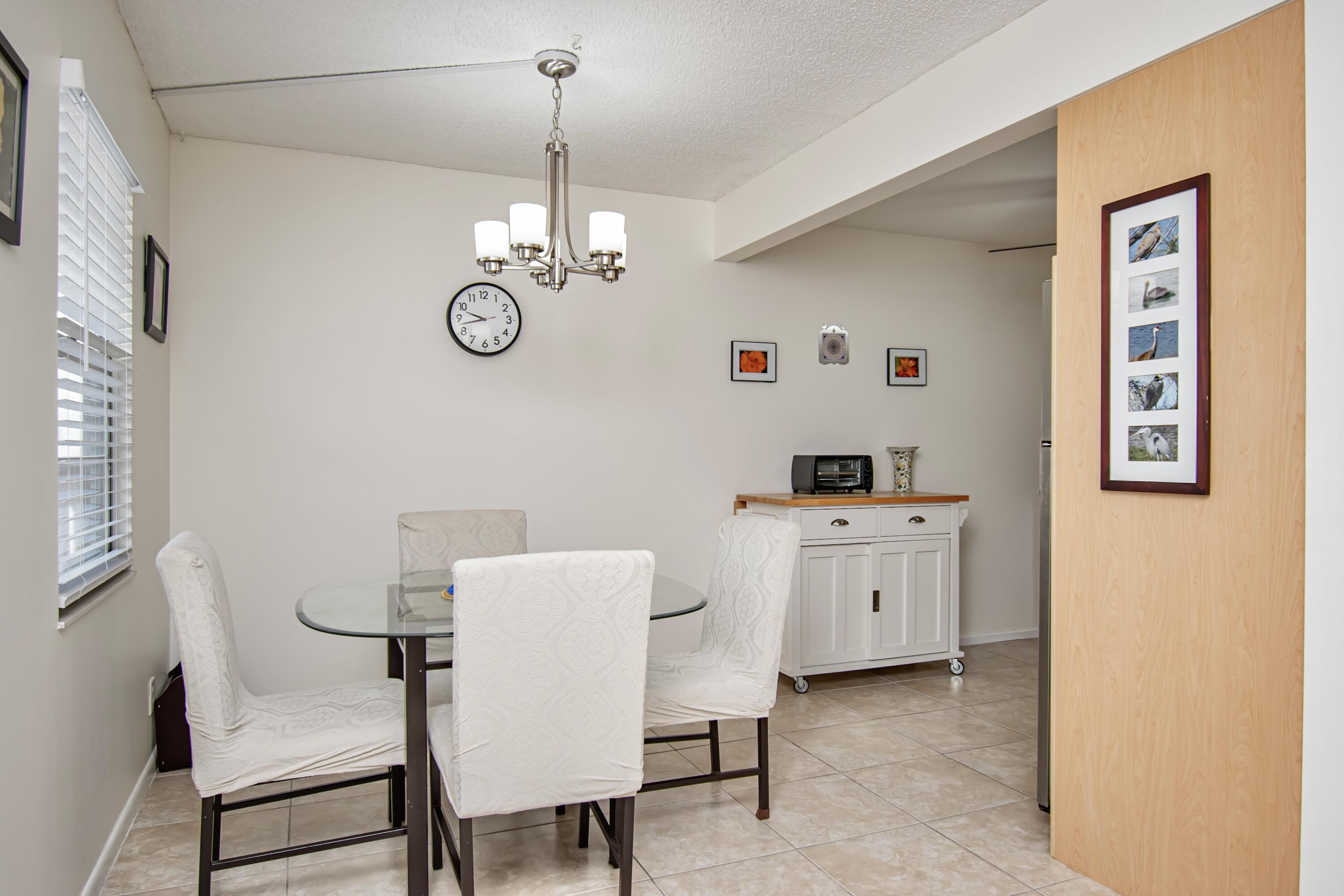 2085 Wolverton East, Unit 2085 Boca Raton, FL 33434 - Photo 9 of 28 EC66F253-A301-4927-8F36-56471EA15EF1