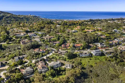 $3,450,000 | 7875 Bellakaren Place, La Jolla, CA 92037
