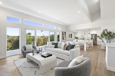 $3,450,000 | 7875 Bellakaren Place, La Jolla, CA 92037