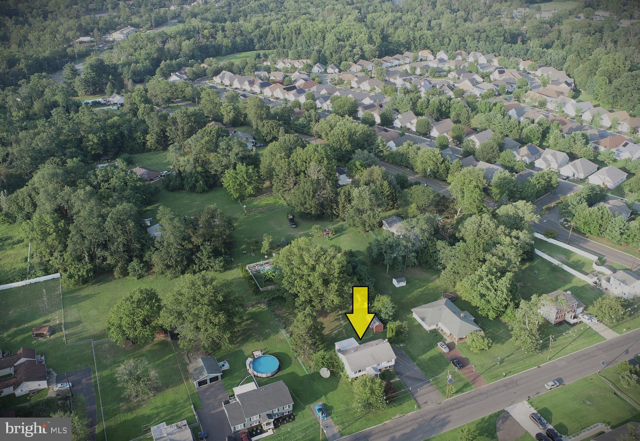 88 Groveville Road Trenton, NJ 08620 - Photo 3 of 36 Gallery Image 3