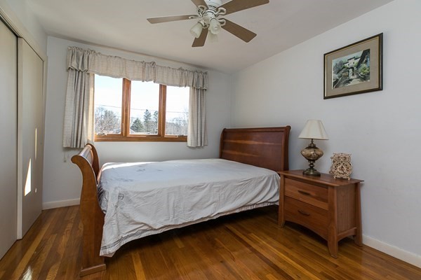 40 Crescent Road Hamilton, MA 01982 - Photo 20 of 28 a bedroom with a bed and a window