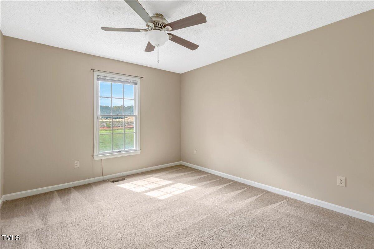 811 Avalon Road Durham, NC 27704 - Photo 16 of 31 39-DSC03329