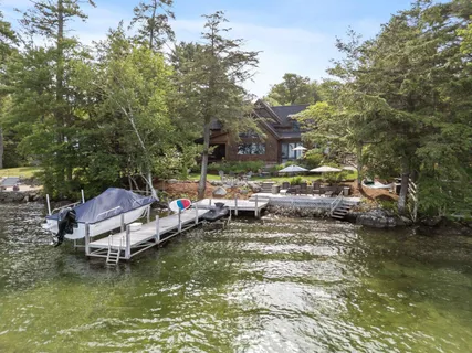 $4,500,000 | 62 West Point Road, Moultonborough, NH 03254