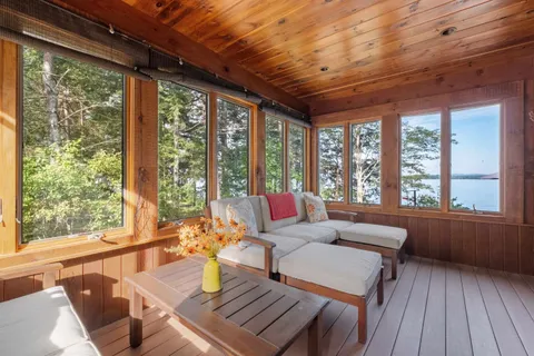 $4,500,000 | 62 West Point Road, Moultonborough, NH 03254