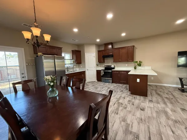$425,000 | 1707 Sylvia Street, Selma, CA 93662