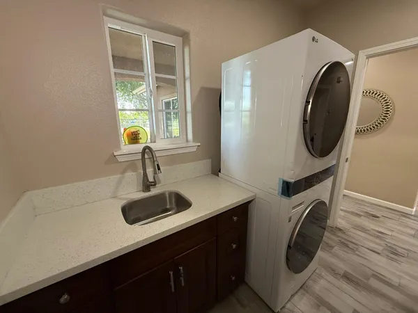 $425,000 | 1707 Sylvia Street, Selma, CA 93662