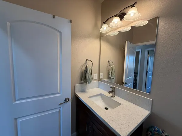$425,000 | 1707 Sylvia Street, Selma, CA 93662