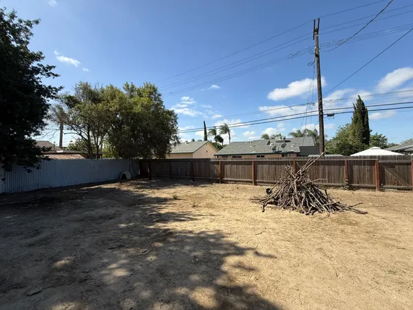 $425,000 | 1707 Sylvia Street, Selma, CA 93662