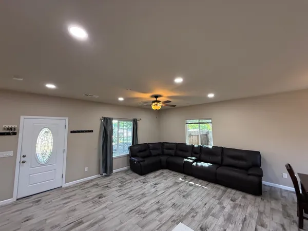 $425,000 | 1707 Sylvia Street, Selma, CA 93662