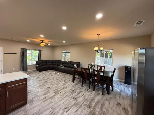 $425,000 | 1707 Sylvia Street, Selma, CA 93662