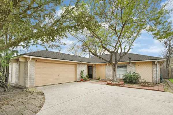 $205,900 | 20011 Lions Gate Drive, Humble, TX 77338