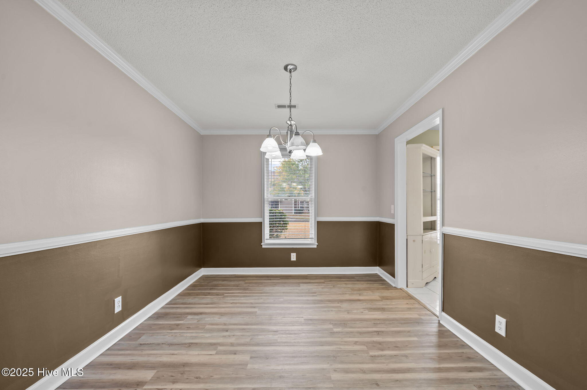 1827 Quail Ridge Road, Unit F Greenville, NC 27858 - Photo 21 of 42 20-web-or-mls-LHV_4650