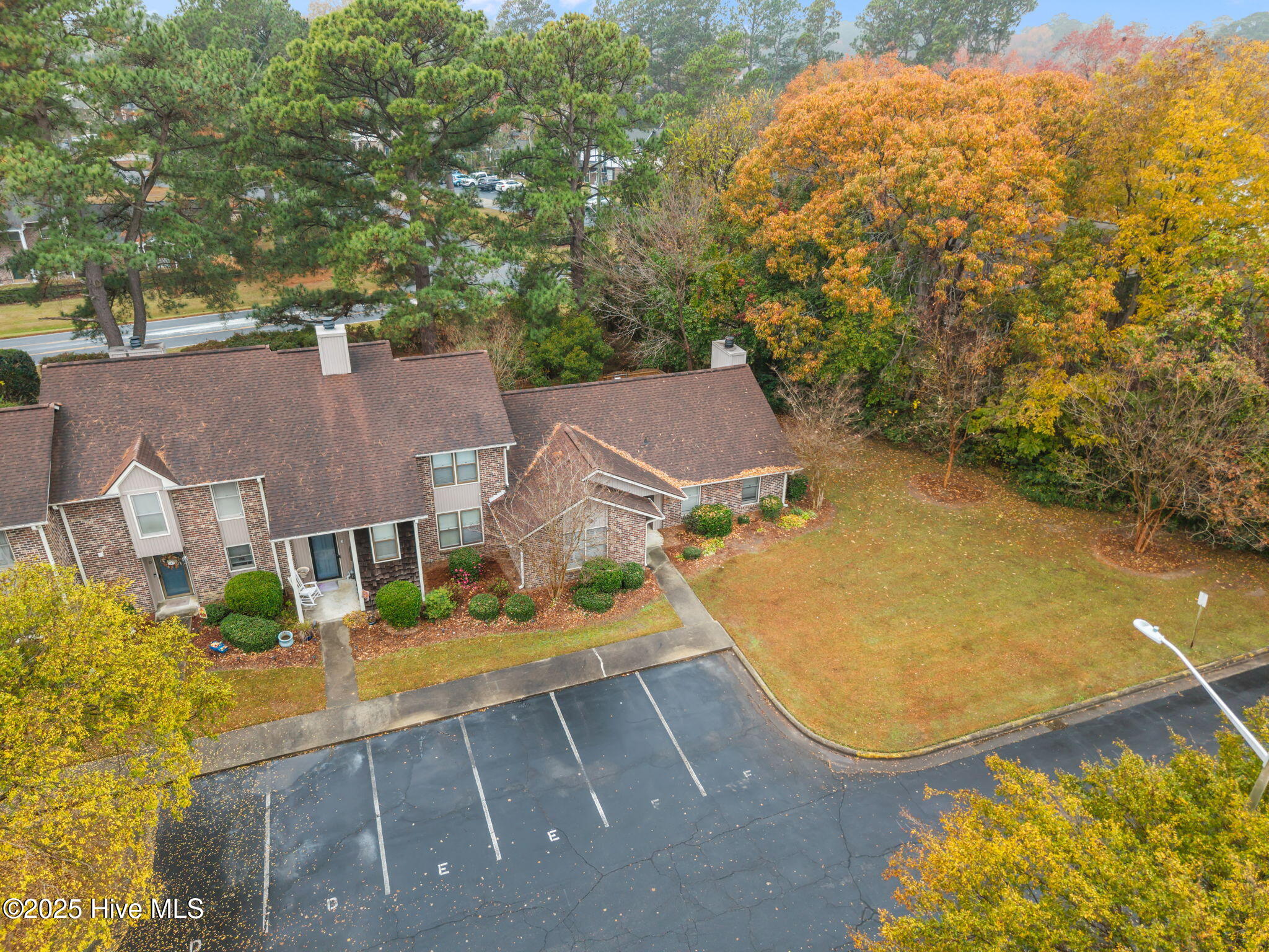1827 Quail Ridge Road, Unit F Greenville, NC 27858 - Photo 5 of 42 5-web-or-mls-DJI_20251121125945_0010_D