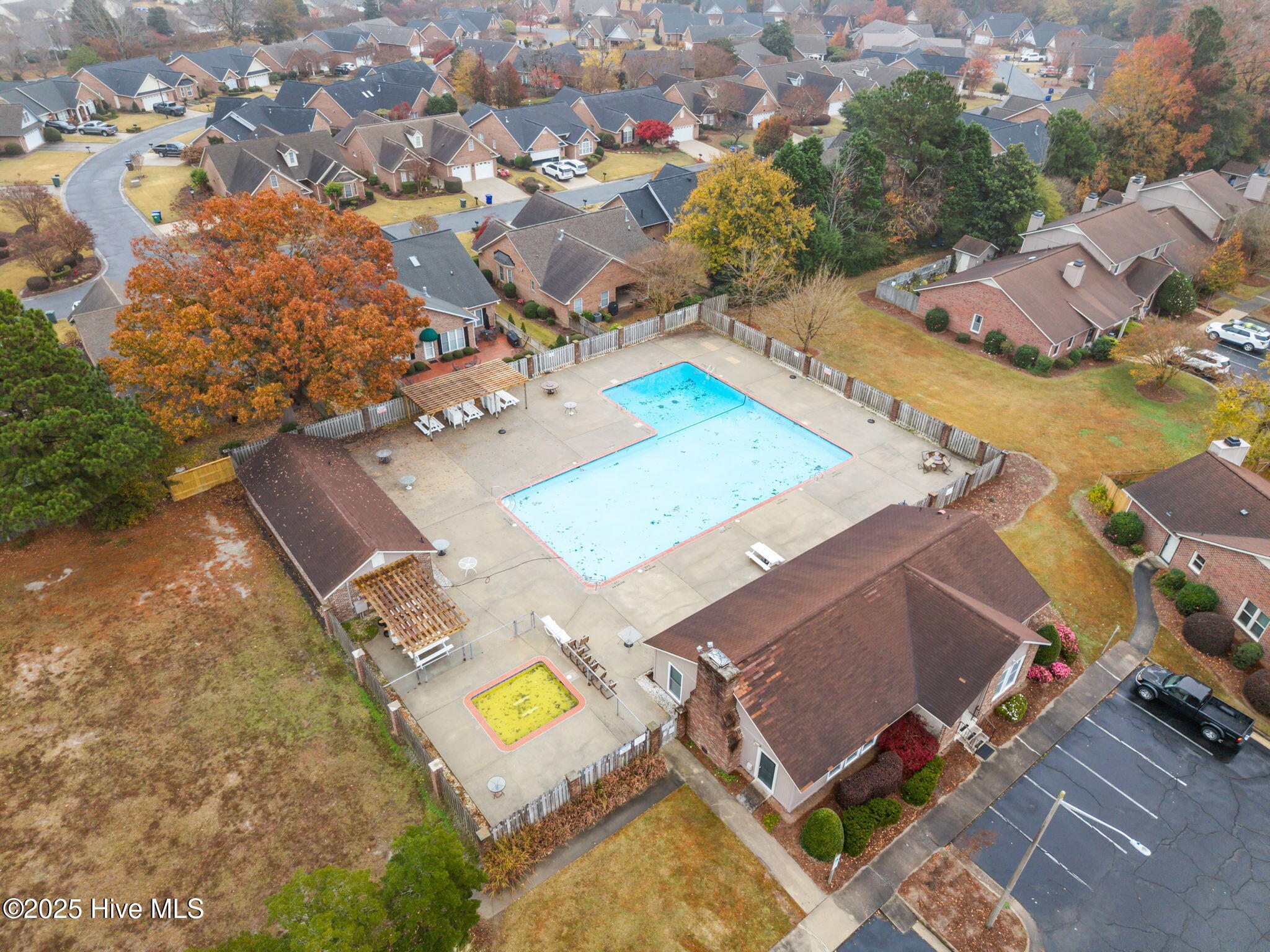 1827 Quail Ridge Road, Unit F Greenville, NC 27858 - Photo 9 of 42 12-web-or-mls-DJI_20251121130213_0017_D