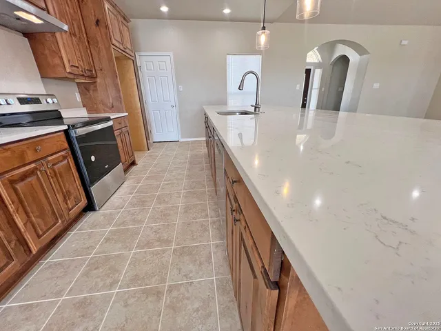 $614,000 | 14674 Silesia Drive, St. Hedwig, TX 78152