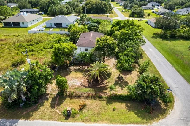 $234,900 | 2727 48th Street Southwest, Lehigh Acres, FL 33976