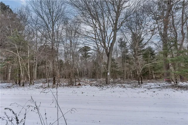 $250,000 | 5 Bridgeview Drive, Richmond, RI 02892