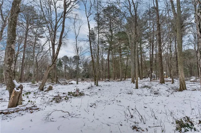 $250,000 | 5 Bridgeview Drive, Richmond, RI 02892