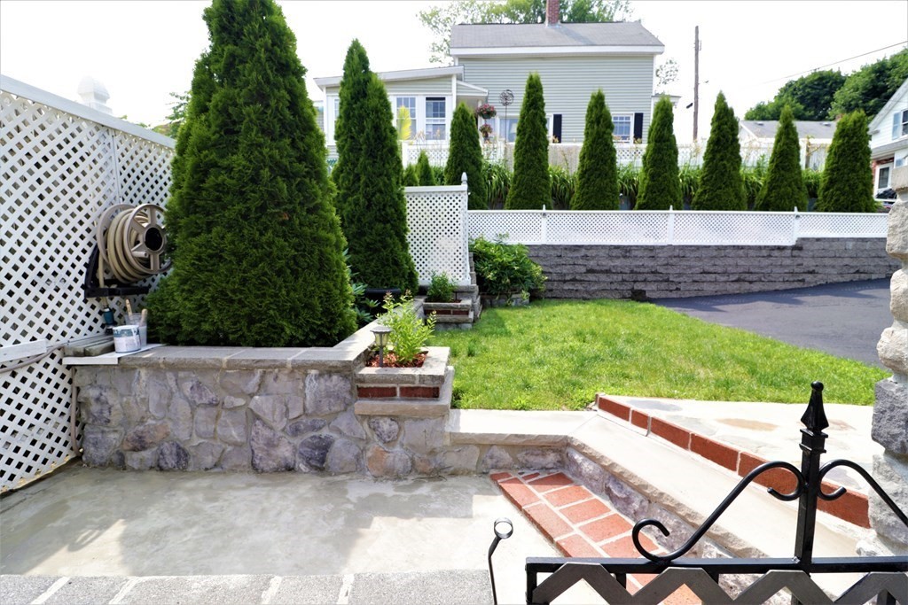 55 Roper Street Lowell, MA 01852 - Photo 8 of 28 Gallery Image 8
