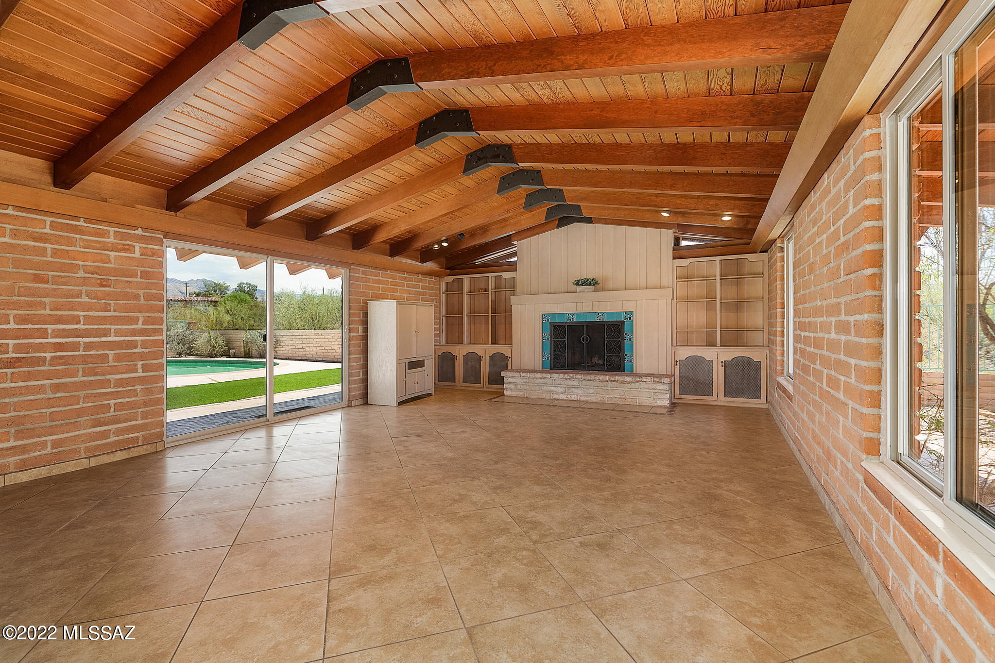 4043 North Pontatoc Road Tucson, AZ 85718 - Photo 4 of 42